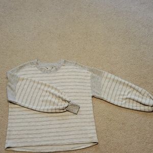 american eagle cropped long sleeve